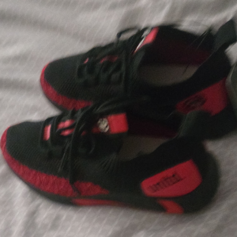 Ecko Unltd Kids Black and Red Shoes